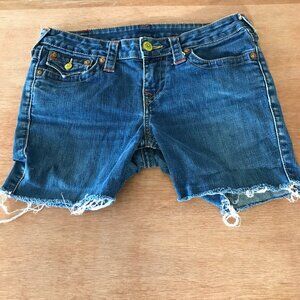 True Religion Becky Cut Off Denim Shorts Women 29 Blue Mid Rise Flap Pocket